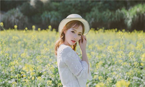 景德镇标题：想找个女人帮忙生孩子的有效解决方案，助您圆梦家庭